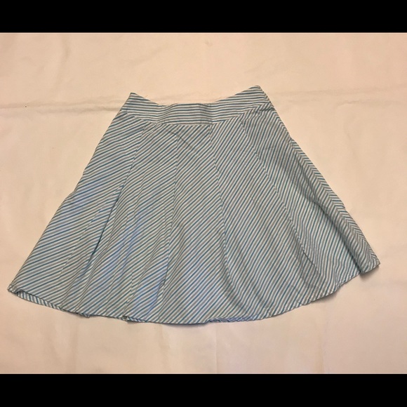 Izod Stretch Skirt - Picture 3 of 4